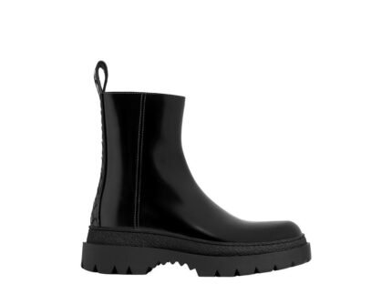 Bottega Veneta Black Calfskin Chelsea Boots
