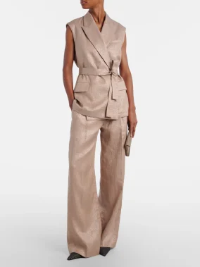 Textured beige envelope clutch bag – elegant neutral accessories